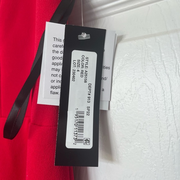 Betsy & Adam - Plungeneck Cross-Back Gown - Picture 5 of 6